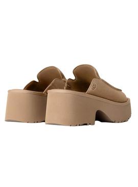 Sandálias UGG New Heights camel para mulher