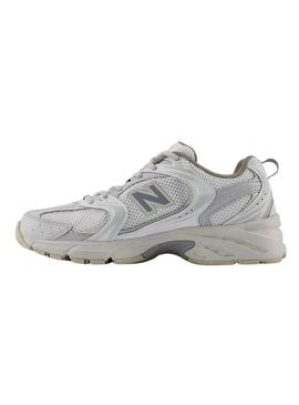 Tênis New Balance U530 NEC branco para mulher.
