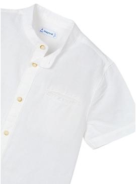 Camisa Mayoral Mao em linho branco para menino.