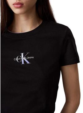 Camiseta Calvin Klein Jeans Gradient preta para mulher.
