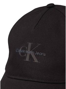 Boné Calvin Klein Jeans Printed preto para mulher