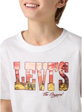 Camiseta Levis Off Road branca para criança.