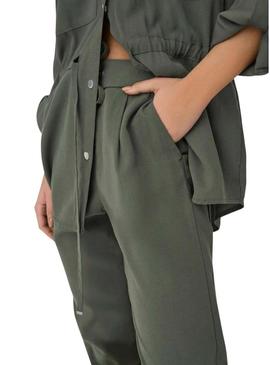 Calça Only Poptrash Aris verde para mulher.
