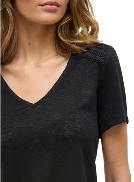 Camiseta Vila Viamer com renda preta para mulher.