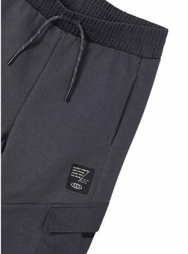 Calça cargo Mayoral cinza em malha para menino.