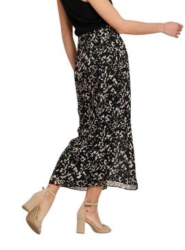 Saia Naf Naf estampada irregular preta para mulher