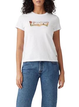 Camiseta Levis The Perfect Tee branca para mulher.