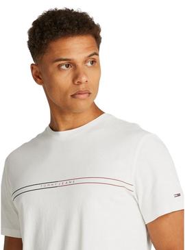 Camiseta Tommy Jeans Graphic branca para homens.