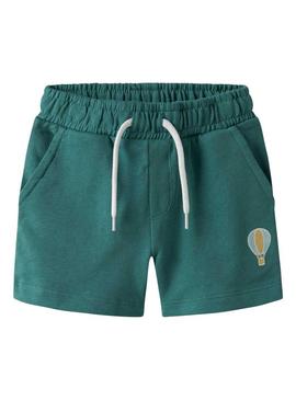 Bermuda Nome It Fritzo regular verde para menino.