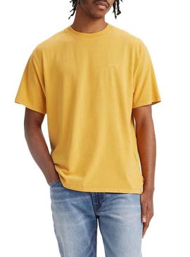 Camiseta Levis Red Tab amarela para homem.