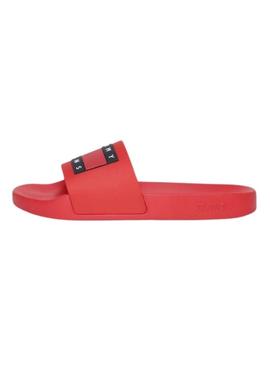Chinelos Tommy Jeans Pool Slide vermelhos para mulher.