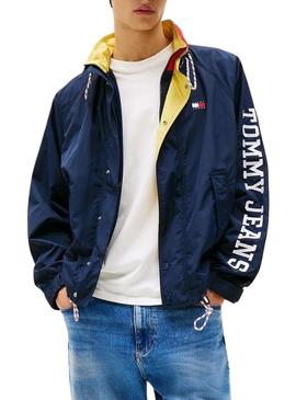  Jaqueta Tommy Jeans Color Block azul marinho para homens.