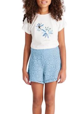 Camiseta Mayoral bordado flor branca para menina