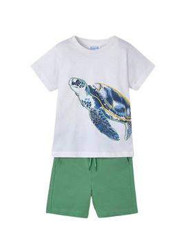Conjunto de bermuda e camiseta de tartaruga para crianças da marca Mayoral.