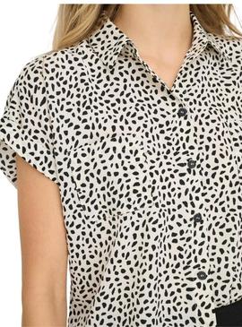 Camisa Only Hannover estampada em preto e branco para mulher.