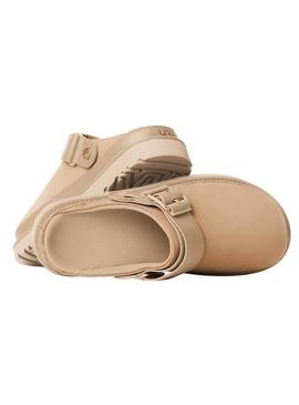 Tamancos UGG Goldenstar Villa Clog bege para mulheres.