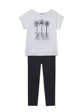Conjunto de Mayoral calça legging e camiseta branca para menina.