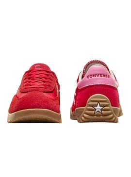 Tênis Converse Run Star rosa fúcsia.