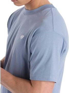 Camiseta New Balance Sport Essentials azul para homem.