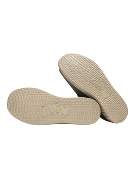 Sapatos Wallabi Walkin Pitas verde para homens.