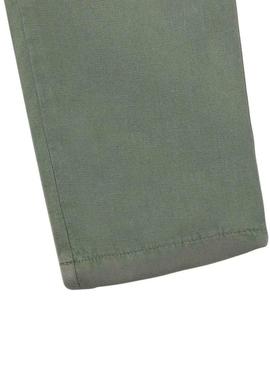 Calça Silbon Sport Chino lisa verde para homem.