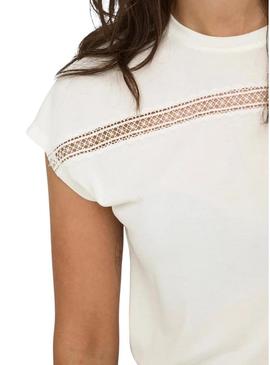 Camiseta Only Free Life bege para mulher.