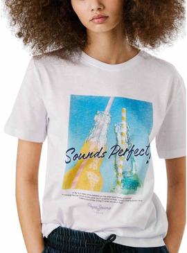 Camiseta Pepe Jeans Angel branca para mulher.