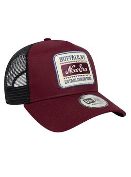 Boné New Era Patch 9Forty Trucker bordô para homem.