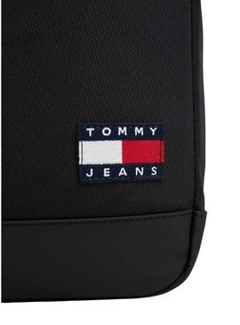 Bolsa de transporte Tommy Jeans Essential Daily negra para mulher