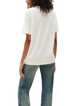 Camiseta Tommy Jeans Strawberry branca para mulher