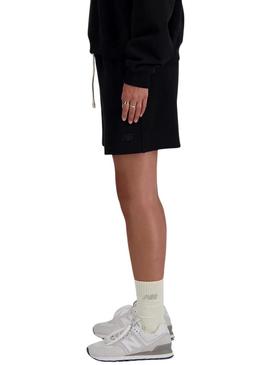 Shorts New Balance Athletics preto para mulher.