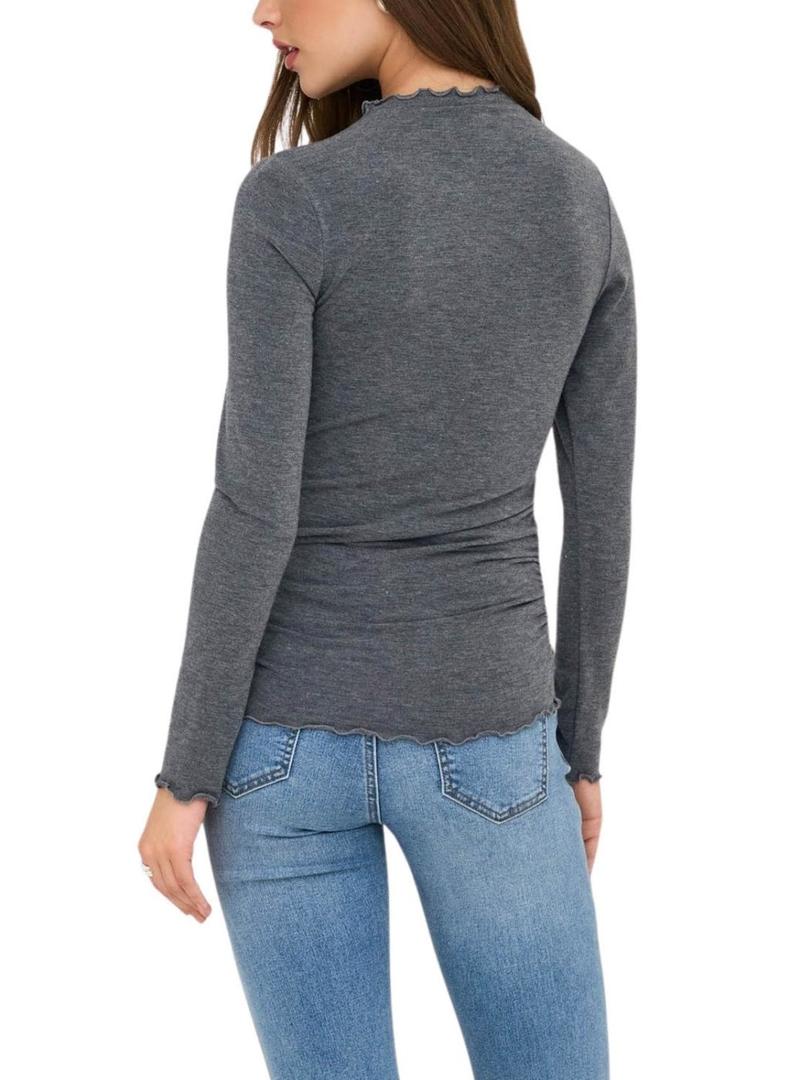 Camisola Only glamorosa cinza para mulher.