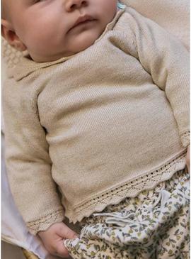 Conjunto Mayoral 3 peças shorts e meias-calças para bebê.