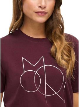 Camiseta Vila Vinora grená com estampa para mulher.