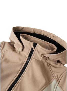 Corta-vento Name It Alfa08 Softshell bege infantil.