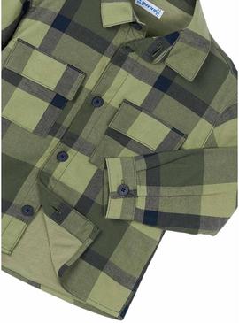 Camisa xadrez verde da Mayoral para menino.