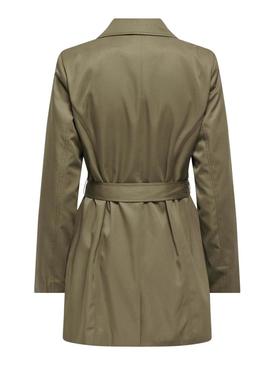Trench Only Valerie verde para mulher.