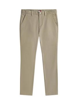Calça Tommy Jeans Austin Chino verde para homem.