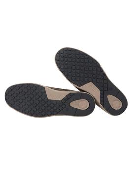 Sapatos de caminhada Dakota verde para homens.