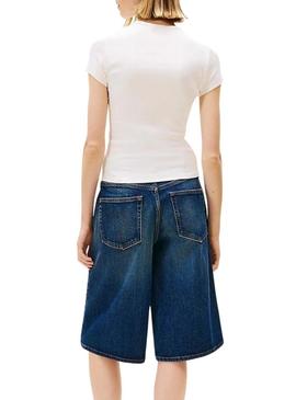 Camiseta Tommy Jeans Rose branca para mulher.