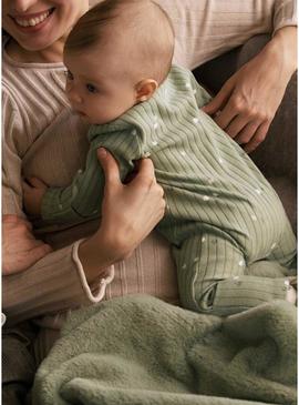 Pijama Mayoral comprido pé conversível verde bebê.