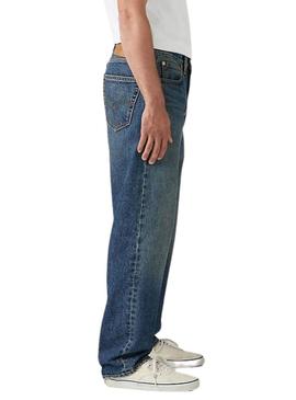 Calça jeans Levi's 568 Loose Straight para homem.