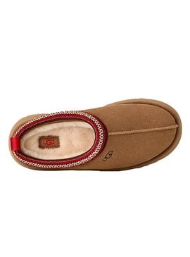 Tamancos UGG Tazz II plataforma para mulher.