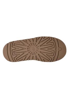 Tamancos UGG Tazz II plataforma para mulher.