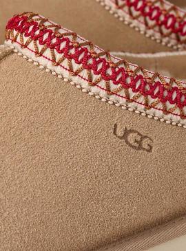 Tamancos UGG Tasman II castanho bege e granada para mulher.