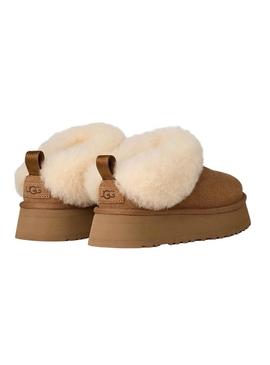 Tamancos UGG Tazzelle camel para mulher