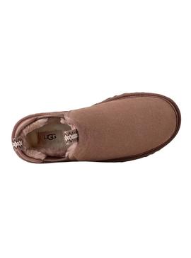 Botas UGG Neumel marrom chelsea para homem.