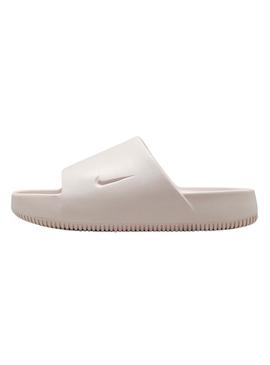 Chinelos Nike Calm bege para mulher.