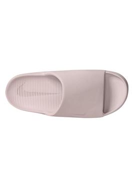 Chinelos Nike Calm bege para mulher.