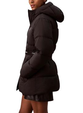 Casaco Calvin Klein Jeans Belted Midweight preto para mulher